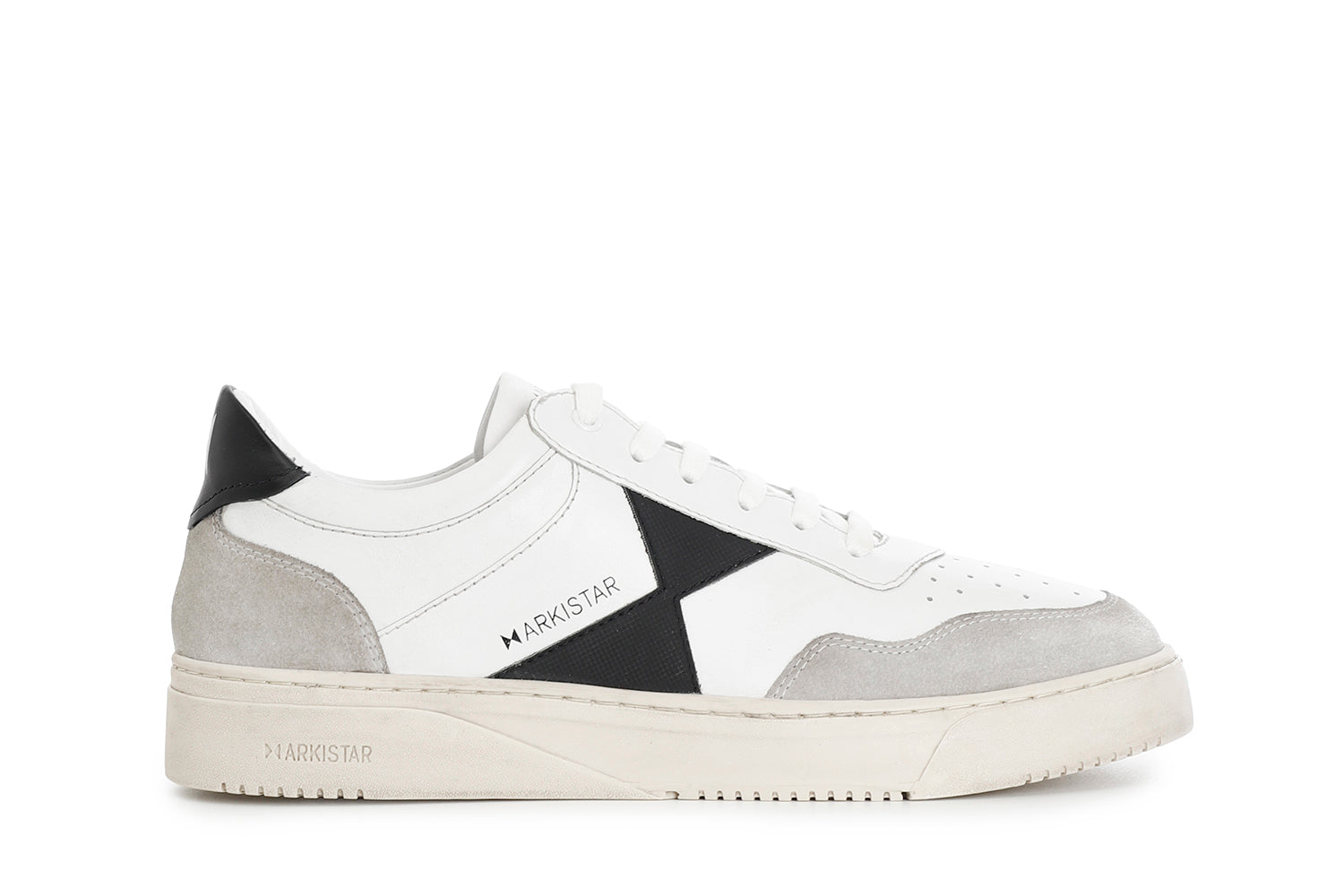 LOW SNEAKER - White/Black